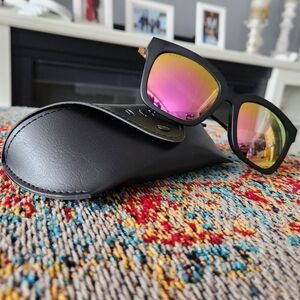 DIFF Bella Pink Mirror Polarized Sunglasses